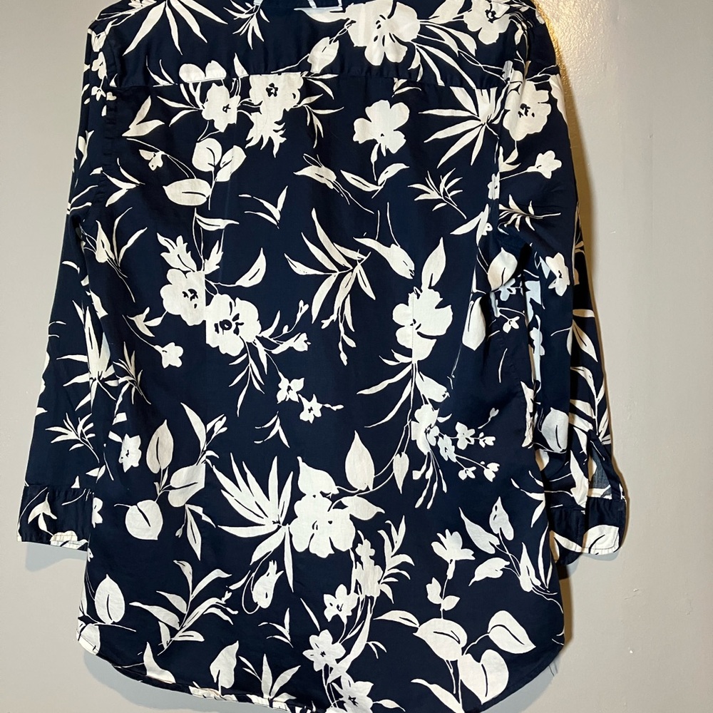 Ralph Lauren black and White Floral Blouse - Picture 2 of 4